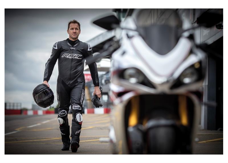 RST airbag racesuit